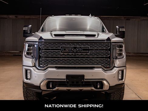 Used 2022 GMC Sierra 3500 Denali w/ Denali Ultimate Package image 4