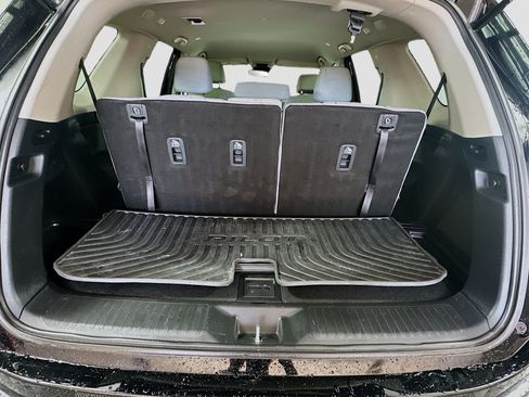 Used 2023 Honda Pilot LX image 23