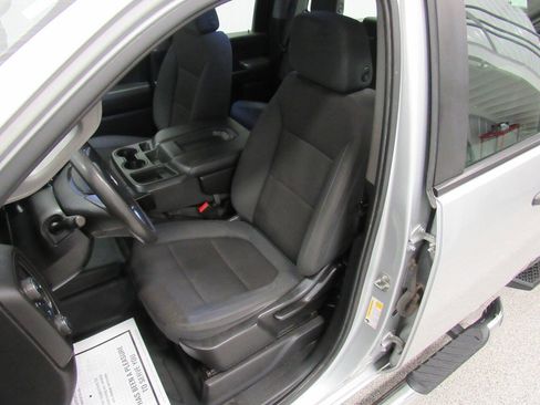 Used 2020 Chevrolet Silverado 2500 W/T w/ WT Fleet Convenience Package AWD/4WD image 35