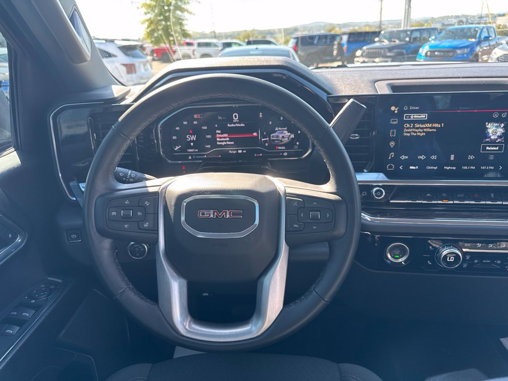 Used 2024 GMC Sierra 1500 Elevation w/ LPO, Elevation Black Package AWD/4WD image 21