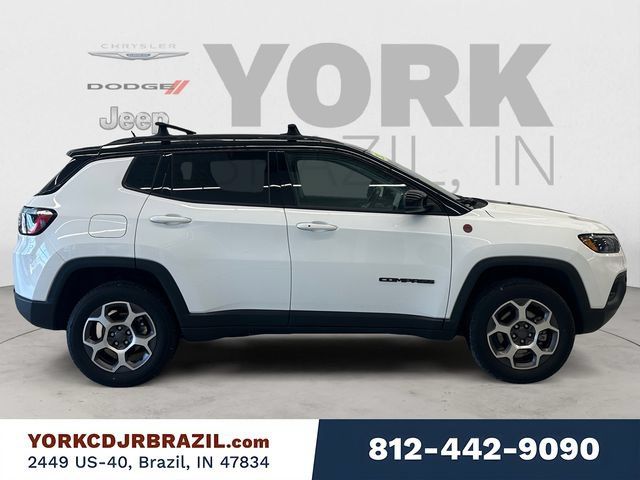 Used 2022 Jeep Compass Trailhawk w/ Trailhawk Convenience Group AWD/4WD image 6