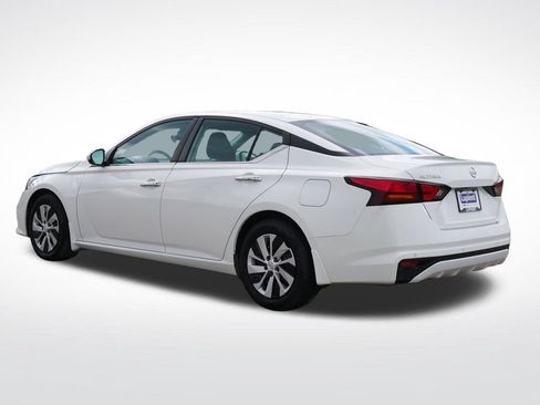 Used 2021 Nissan Altima 2.5 S w/ Driver Assist Package FWD image 4