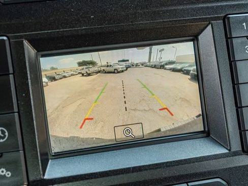 Used 2020 Ford F250 XL w/ Power Equipment Group image 29