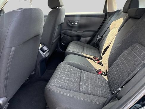Used 2024 Honda HR-V LX image 19