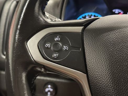 Used 2018 Chevrolet Colorado LT AWD/4WD image 22