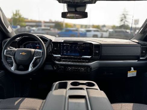 New 2026 Chevrolet Silverado 1500 LT image 5