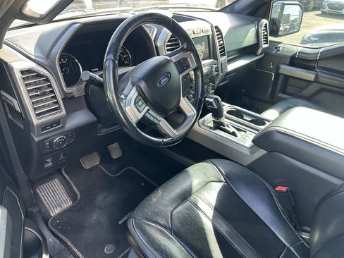 Used 2018 Ford F150 Platinum w/ Equipment Group 701A Luxury AWD/4WD image 12