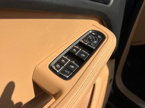 Used 2017 Porsche Macan S AWD/4WD image 11