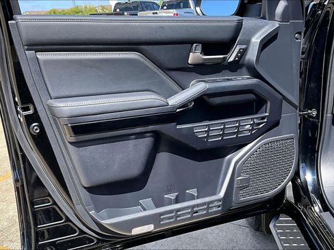 Certified 2025 Toyota 4Runner Limited image 22