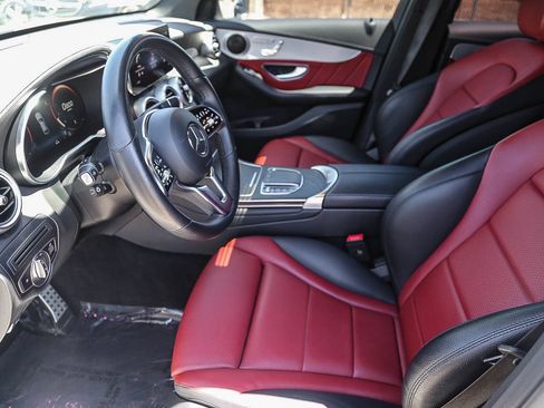 Used 2023 Mercedes-Benz GLC 300 4MATIC Coupe image 17