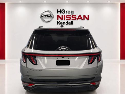 Used 2022 Hyundai Tucson SEL FWD image 6
