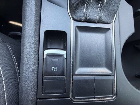 Used 2021 Volkswagen Atlas Cross Sport S FWD image 23