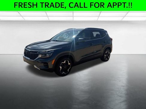 Certified 2024 Kia Seltos EX AWD/4WD image 1