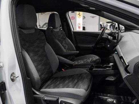Used 2021 Volkswagen ID.4 Pro w/ ID.4 Protection Package image 33