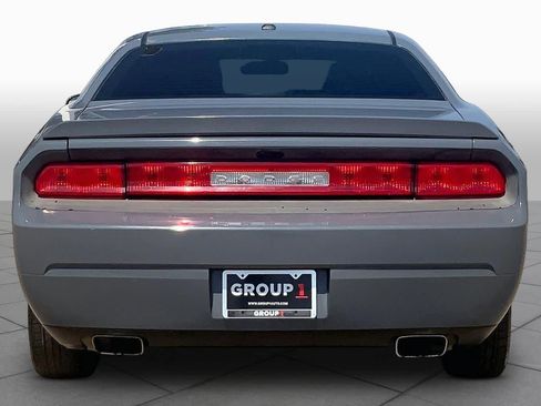 Used 2012 Dodge Challenger SXT Plus RWD image 4
