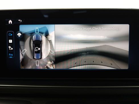 Used 2026 Mercedes-Benz GLS 450 4MATIC image 21