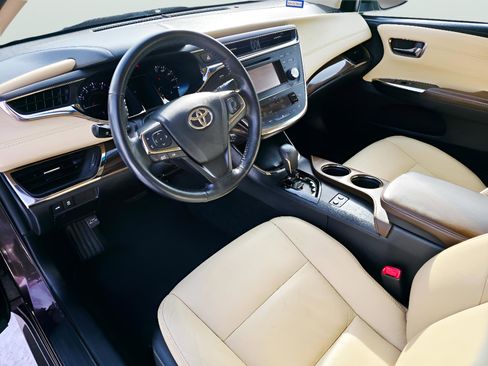 Used 2013 Toyota Avalon XLE image 9