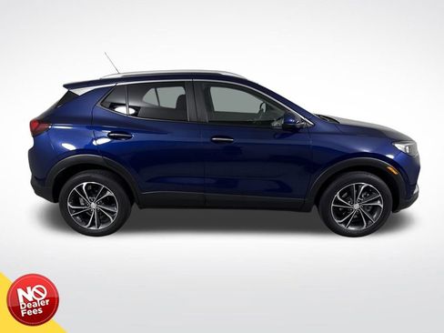 Used 2023 Buick Encore GX Select image 2