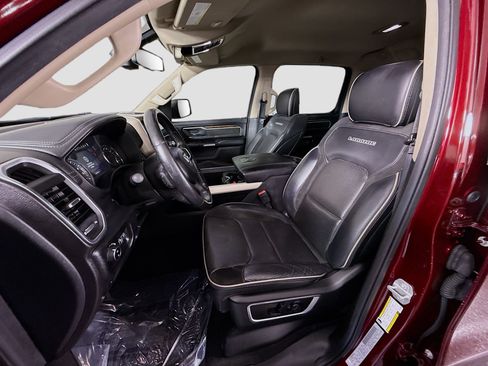 Used 2019 RAM 1500 Laramie RWD image 22