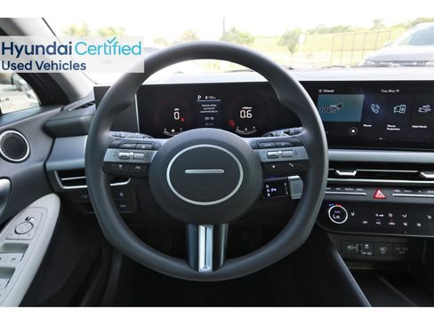 Certified 2025 Hyundai Sonata SEL FWD image 16