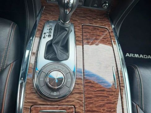 Used 2017 Nissan Armada Platinum AWD/4WD image 25