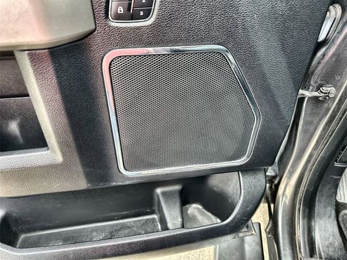 Used 2017 Ford F250 Lariat w/ Lariat Ultimate Package image 23