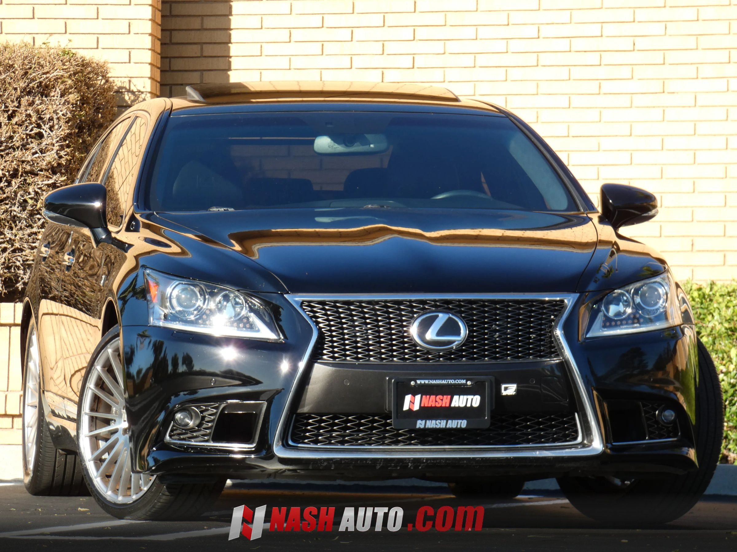 Used 2014 Lexus LS 460 w/ F Sport Package RWD image 3