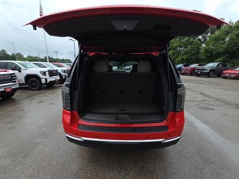 New 2026 Chevrolet Tahoe LT w/ LPO, Chrome Package AWD/4WD image 32