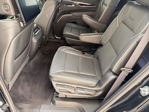 Used 2023 Cadillac Escalade Sport image 14