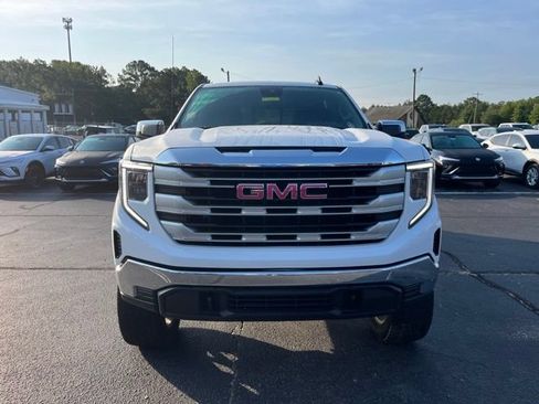 Used 2023 GMC Sierra 1500 SLE w/ Preferred Package AWD/4WD image 35