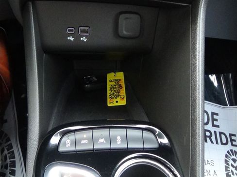 Used 2025 Buick Encore GX Preferred image 33