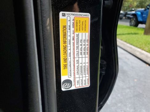 Used 2022 Chevrolet Silverado 1500 RST w/ Convenience Package II RWD image 33