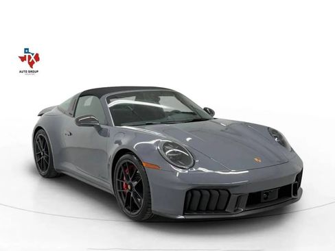 Used 2026 Porsche 911 Targa 4 GTS AWD/4WD image 2