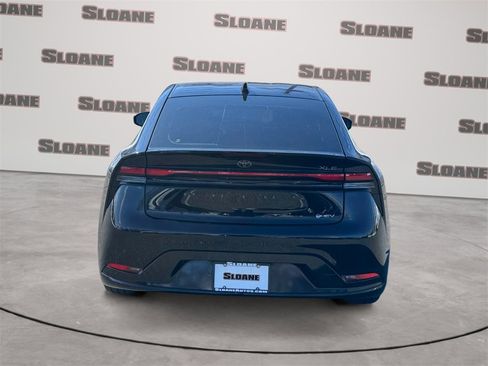 Used 2024 Toyota Prius XLE image 4