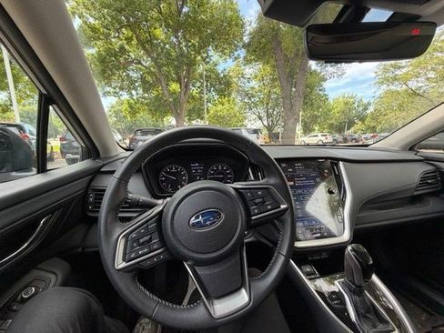 Used 2024 Subaru Outback Premium AWD/4WD image 22