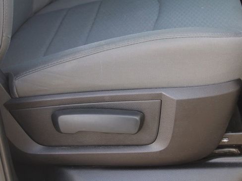 Used 2016 RAM 1500 Classic SLT image 19