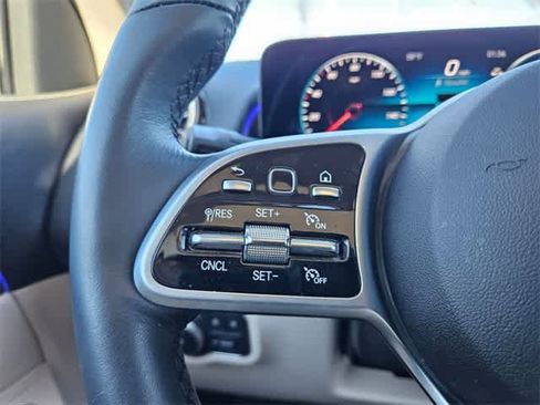 Used 2023 Mercedes-Benz GLB 250 GLB 250 image 26
