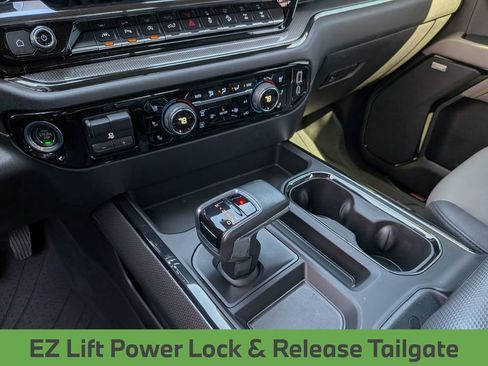 Used 2024 Chevrolet Silverado 1500 ZR2 w/ Technology Package image 27