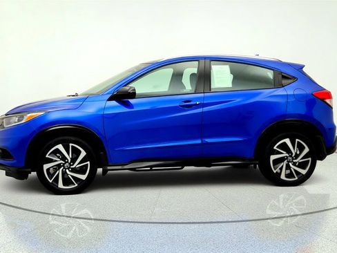 Used 2019 Honda HR-V Sport image 8