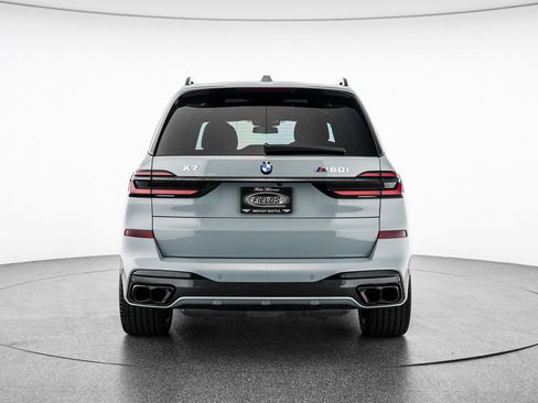 Used 2025 BMW X7 M60i AWD/4WD image 4