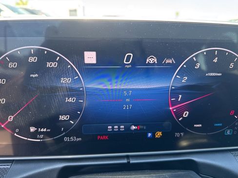 Used 2025 Mercedes-Benz C 300 C 300 image 9