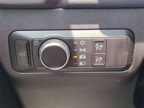 New 2025 Ford Explorer Active RWD image 24