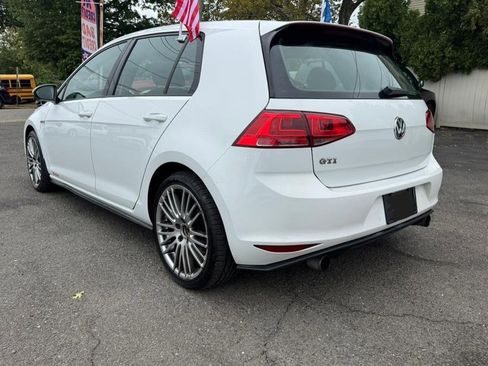 Used 2016 Volkswagen GTI S FWD image 4