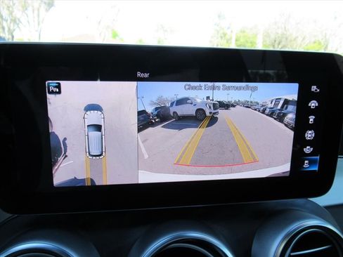 Used 2022 Mercedes-Benz GLC 43 AMG 4MATIC image 25