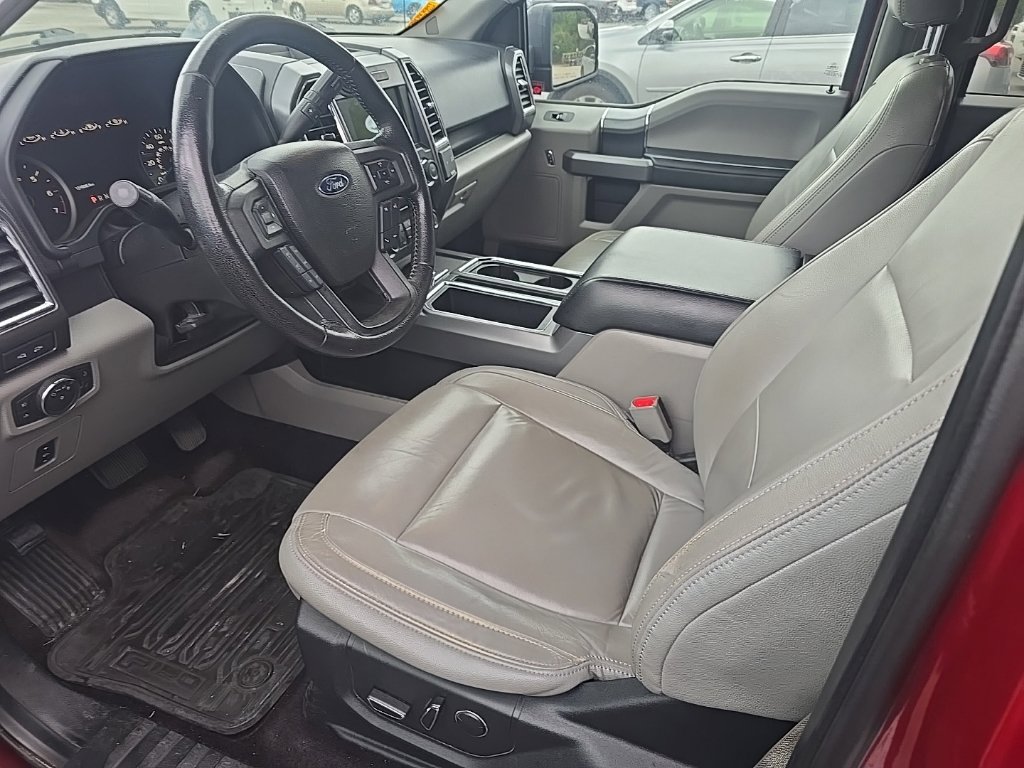 Used 2016 Ford F150 XLT w/ Equipment Group 302A Luxury AWD/4WD image 12
