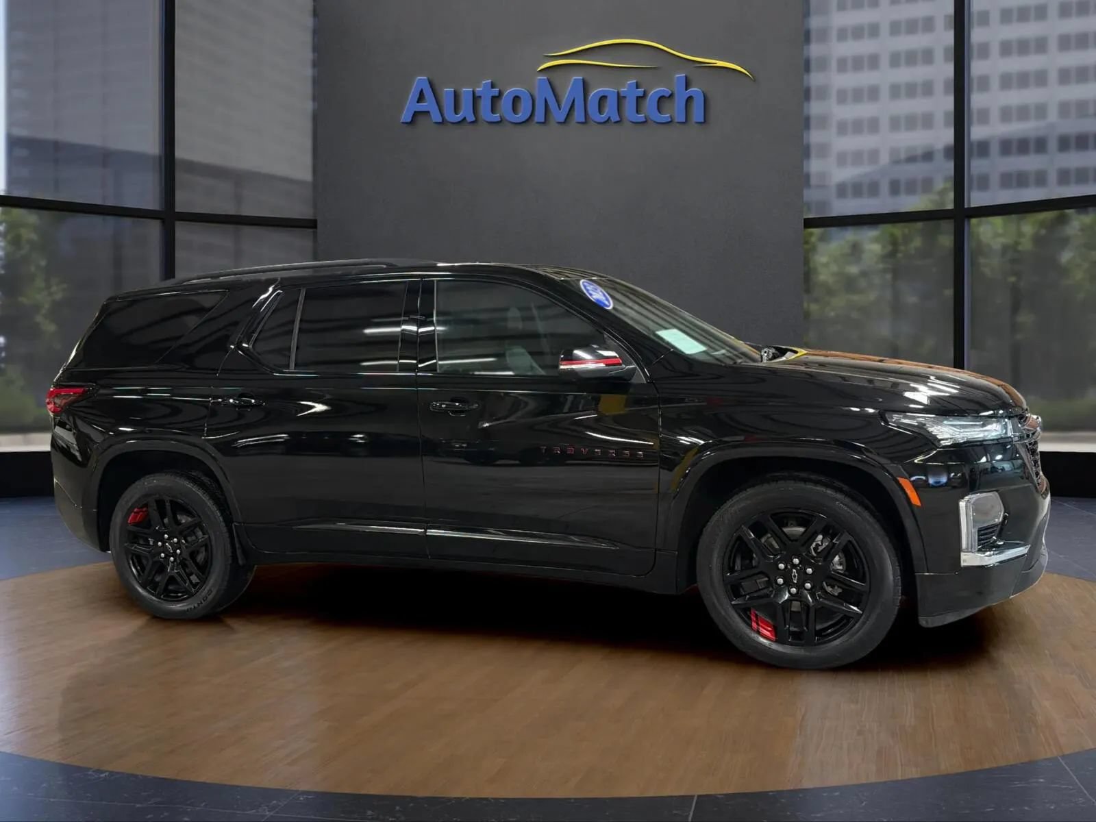 Used 2023 Chevrolet Traverse Premier w/ Redline Edition FWD image 14