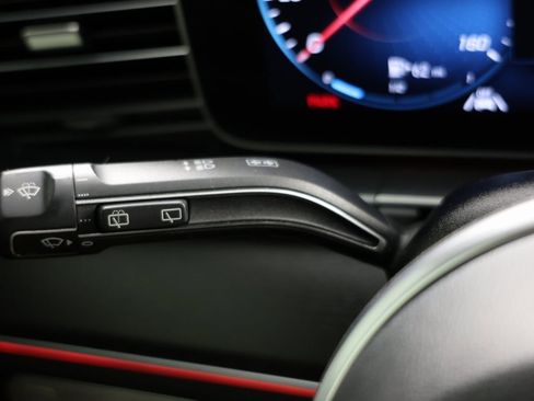 Used 2023 Mercedes-Benz GLS 580 4MATIC image 28