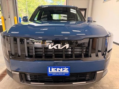 Used 2027 Kia Telluride S AWD/4WD image 3
