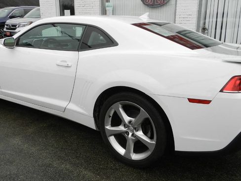 Used 2015 Chevrolet Camaro LT w/ RS Package image 8
