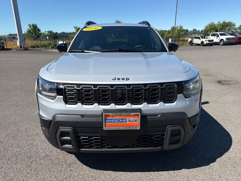 Used 2026 Jeep Cherokee Overland w/ Advanced Pro Tech Group AWD/4WD image 9